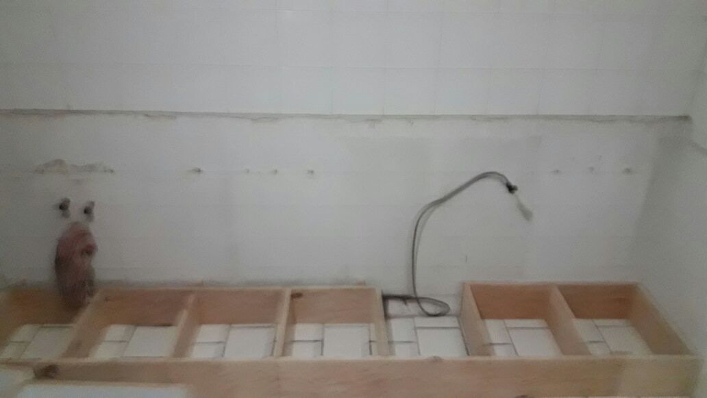 Instalación de base en cocina integral