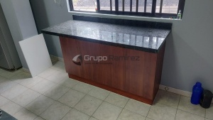 Cubierta de granito verde ubatuba instalada en Iztapalapa