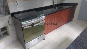 Cubierta de granito verde ubatuba instalada en Iztapalapa