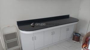 Cubierta de granito Negro San Gabriel instalado en Álvaro Obregón